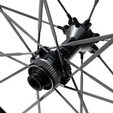 Shimano Dura-Ace WH-R9370-C60-TL Dura-Ace CL/disc Carbon clincher 60 mm, front 12x100 mm