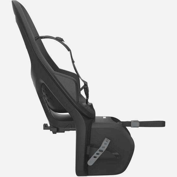 Thule Yepp 2 Maxi MIK HD child bike seat in black with click-in mounting system mounted on a bicycle.
