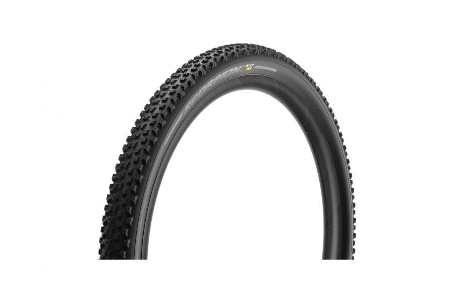 Pirelli Scorpion XC M SmartGRIP cross-country and marathon racing tyre with tread pattern suitable for off-road terrain.