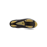 Giro Urban Touring walking pad set and accessories for maintenance, including spare parts and clothing items for walking pad care.