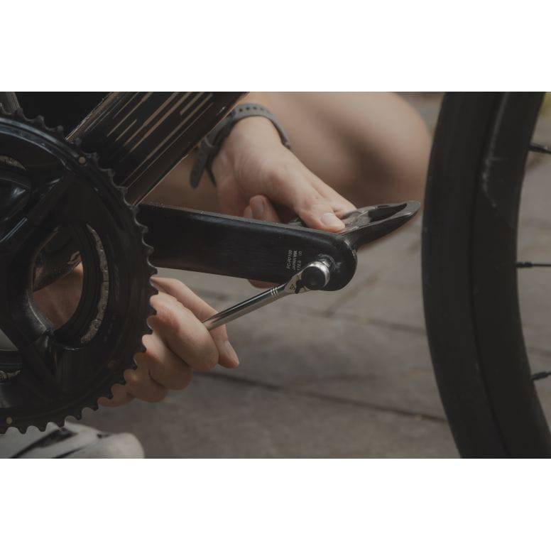 Topeak Ratchet Rocket Essential HD multi-tool in black with 15 functions and 60Nm torque, suitable for bike workshop use.