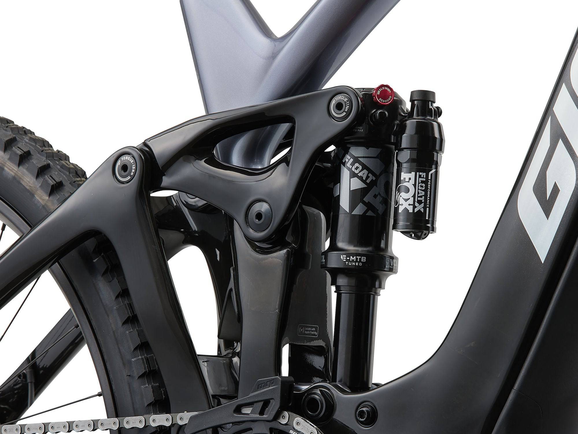 Giant Reign Advanced E+ 1 2026 electric mountain bike with SyncDrive Pro 3 motor and Maestro suspension, black and green frame.