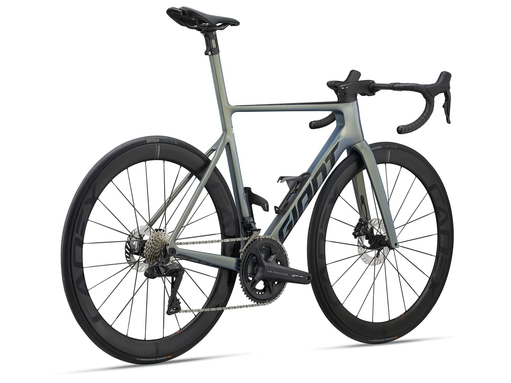 Giant Propel Advanced SL 1 Aero Road Bike with Shimano Ultegra Di2 R8100 components, sleek black and red frame, aerodynamic design