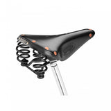 Brooks Flyer Special saddle for long-distance cycling, showcasing durable support and ergonomic design in a close-up view.