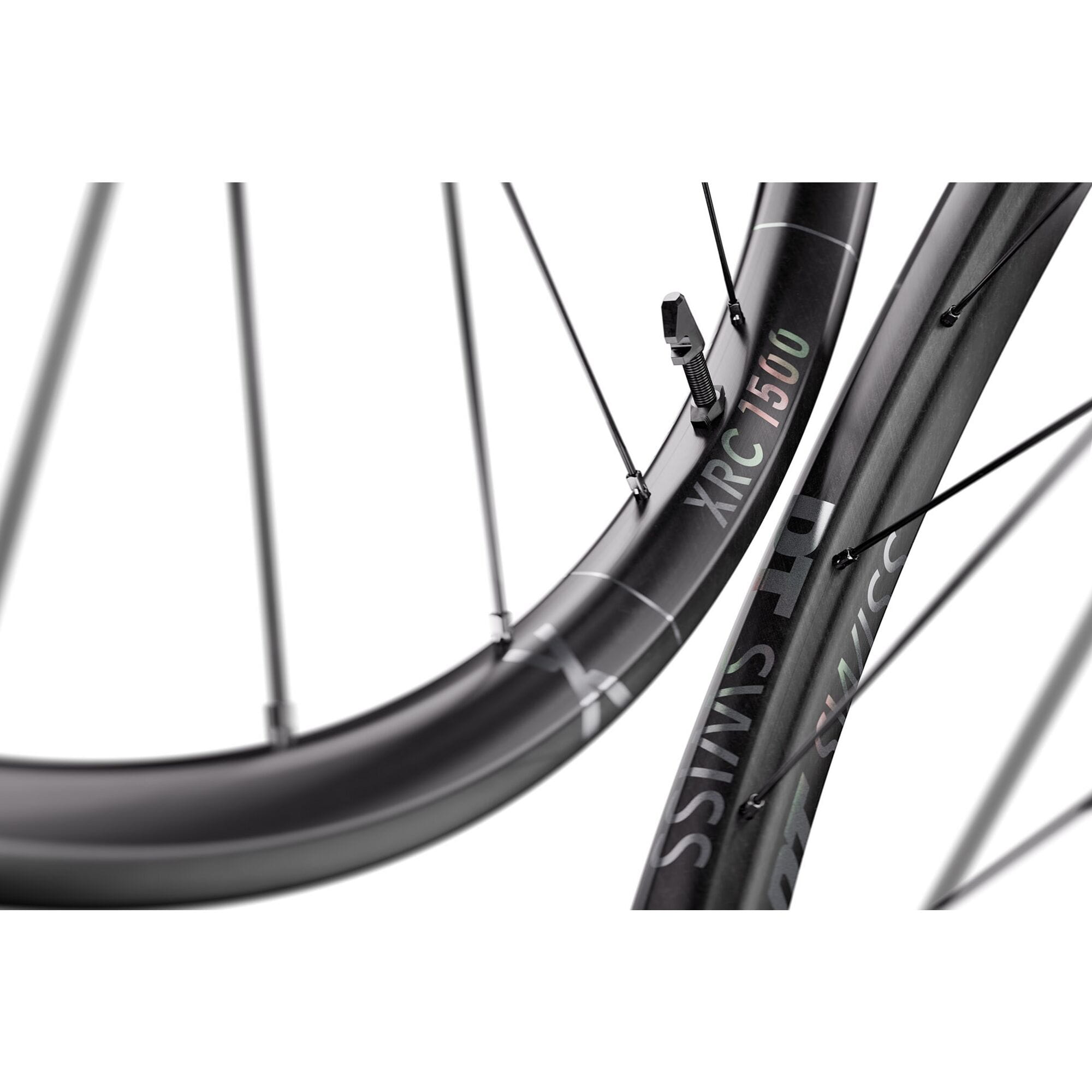 DT Swiss XRC 1500 front wheel 29-inch with 30mm rim, BOOST axle, tubeless-ready mountain bike component.