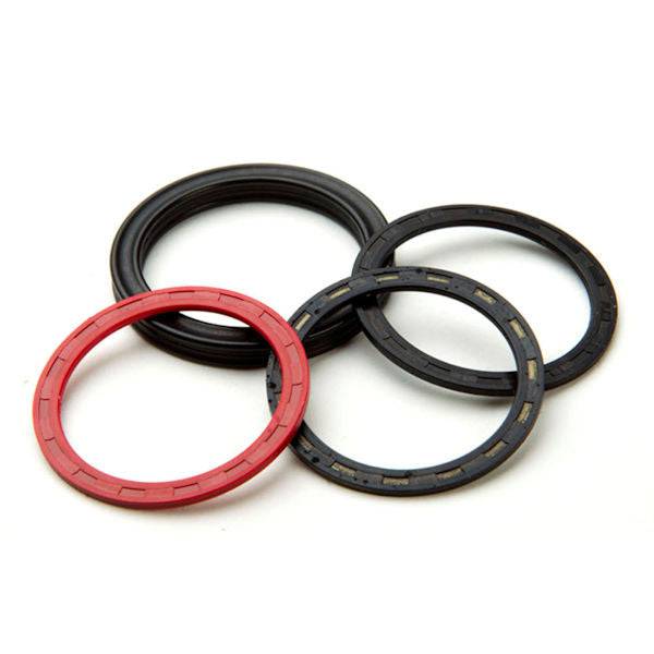Race Face spindle spacer rebuild kit for XC and AM cranksets, includes replacement components for easy maintenance and repair.