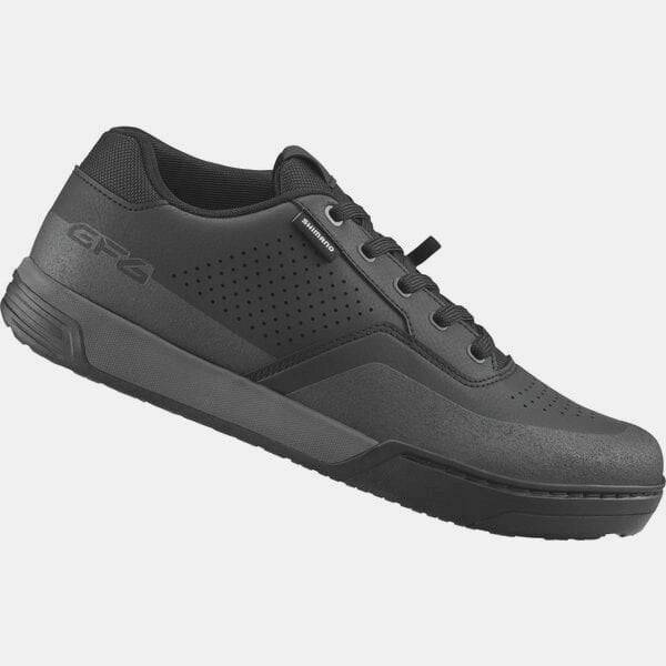 Shimano GF6 gravel shoes with ULTREAD grip and TORBAL 2.0 control, showcasing durable cycling footwear with textured sole and secure fit.