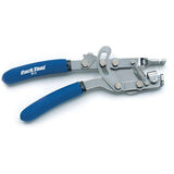 Park Tool BT-2 Fourth Hand Cable Stretcher with locking ratchet for brake and gear cables, workshop tool for precise cable tensioning.