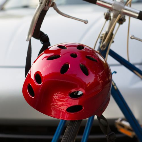 10 Essential Items for Beginner Cyclists