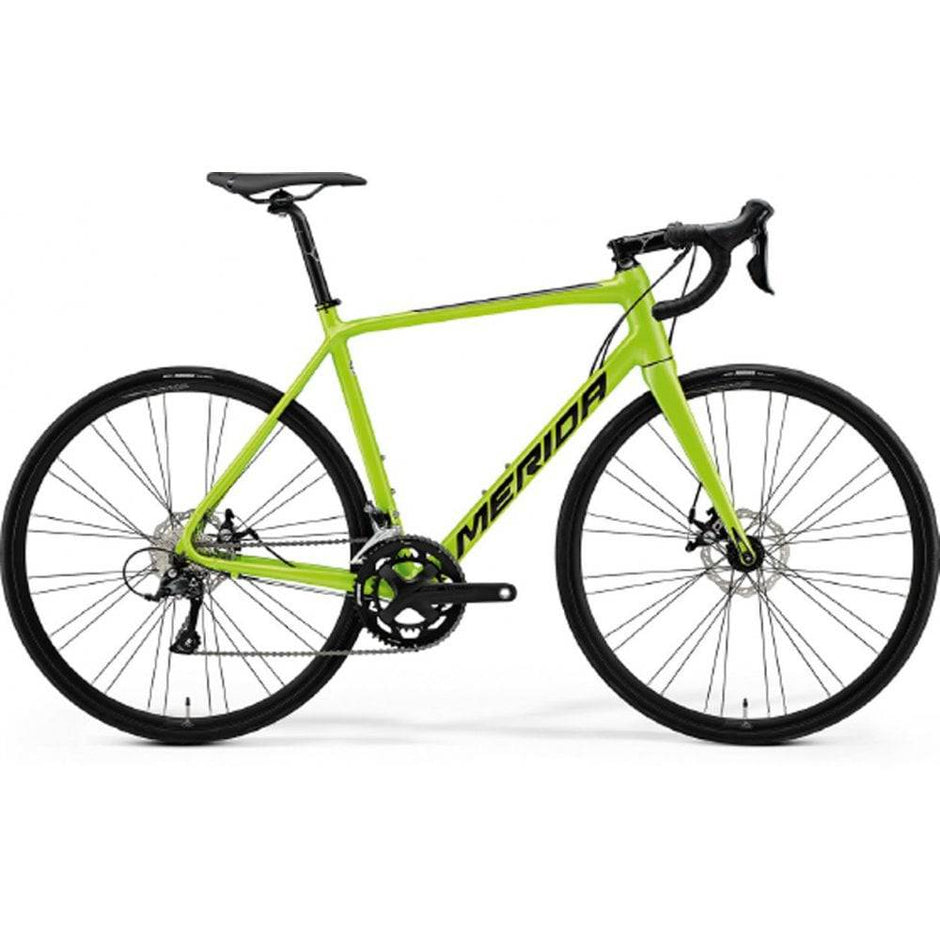 Merida Scultura 200 Road Bike with Shimano Sora R3000 Groupset and