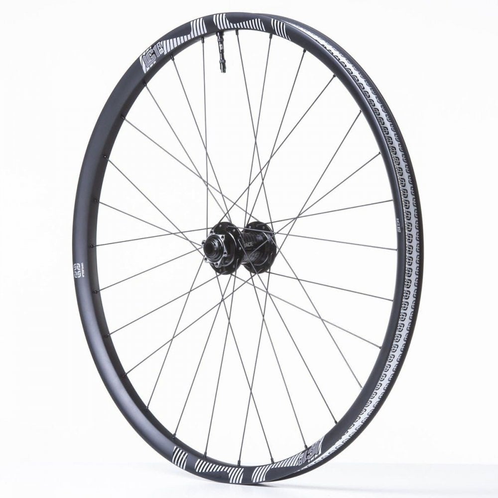 E*Thirteen Lg1 Race Carbon Enduro 29" Front Wheel