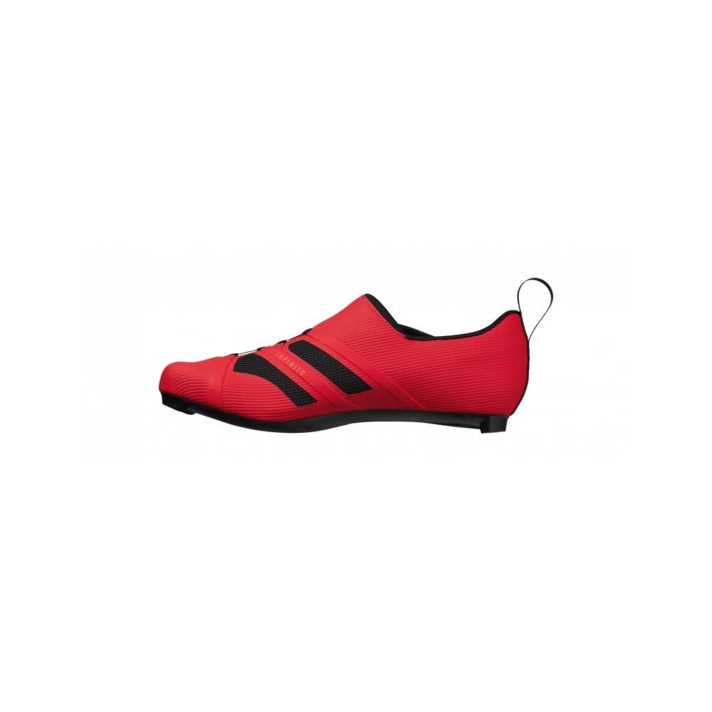 Fizik R3 Transiro road cycling shoes with carbon sole and BOA closure system, shown in a close-up image.