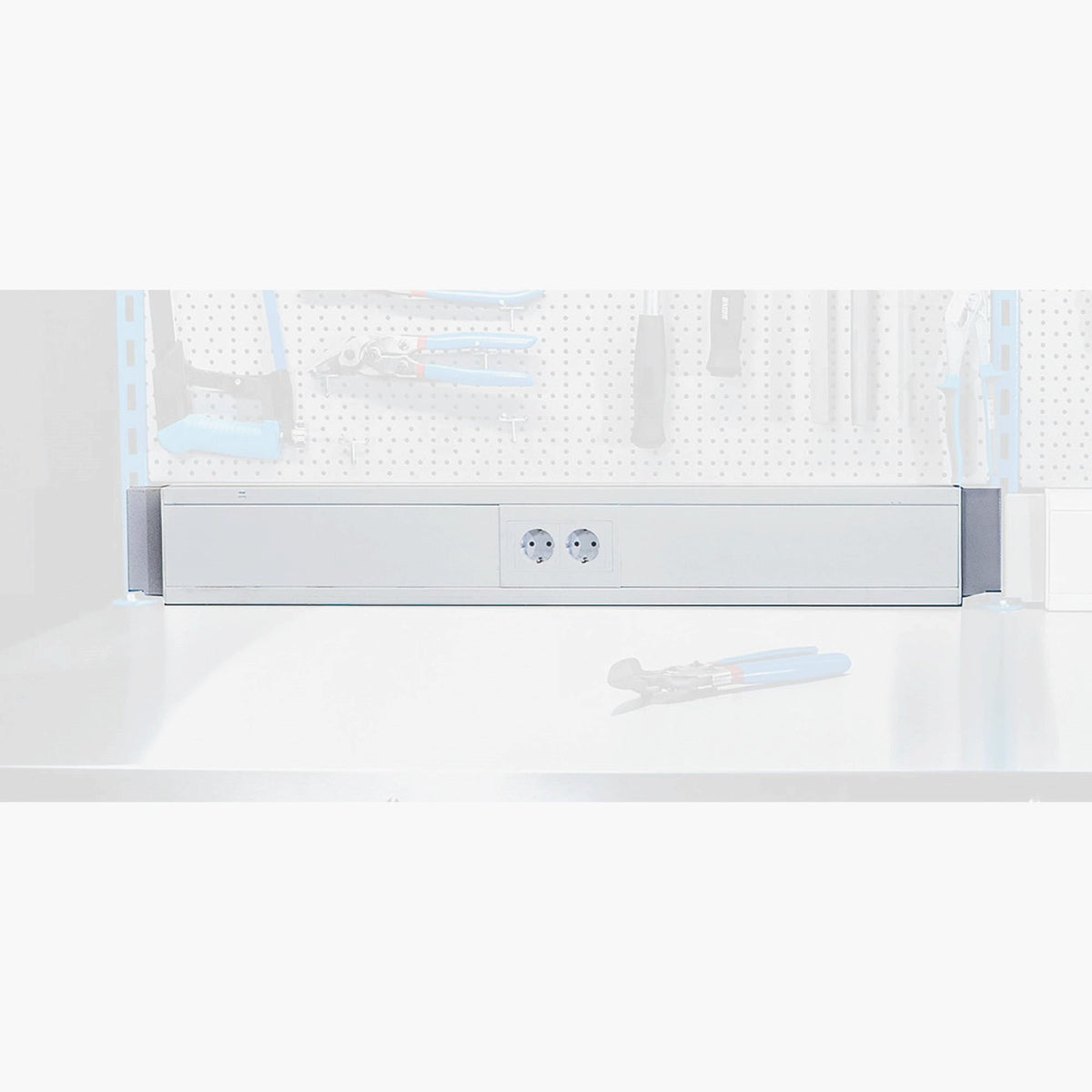 UNIOR Tool - Holder With Parapet Channel