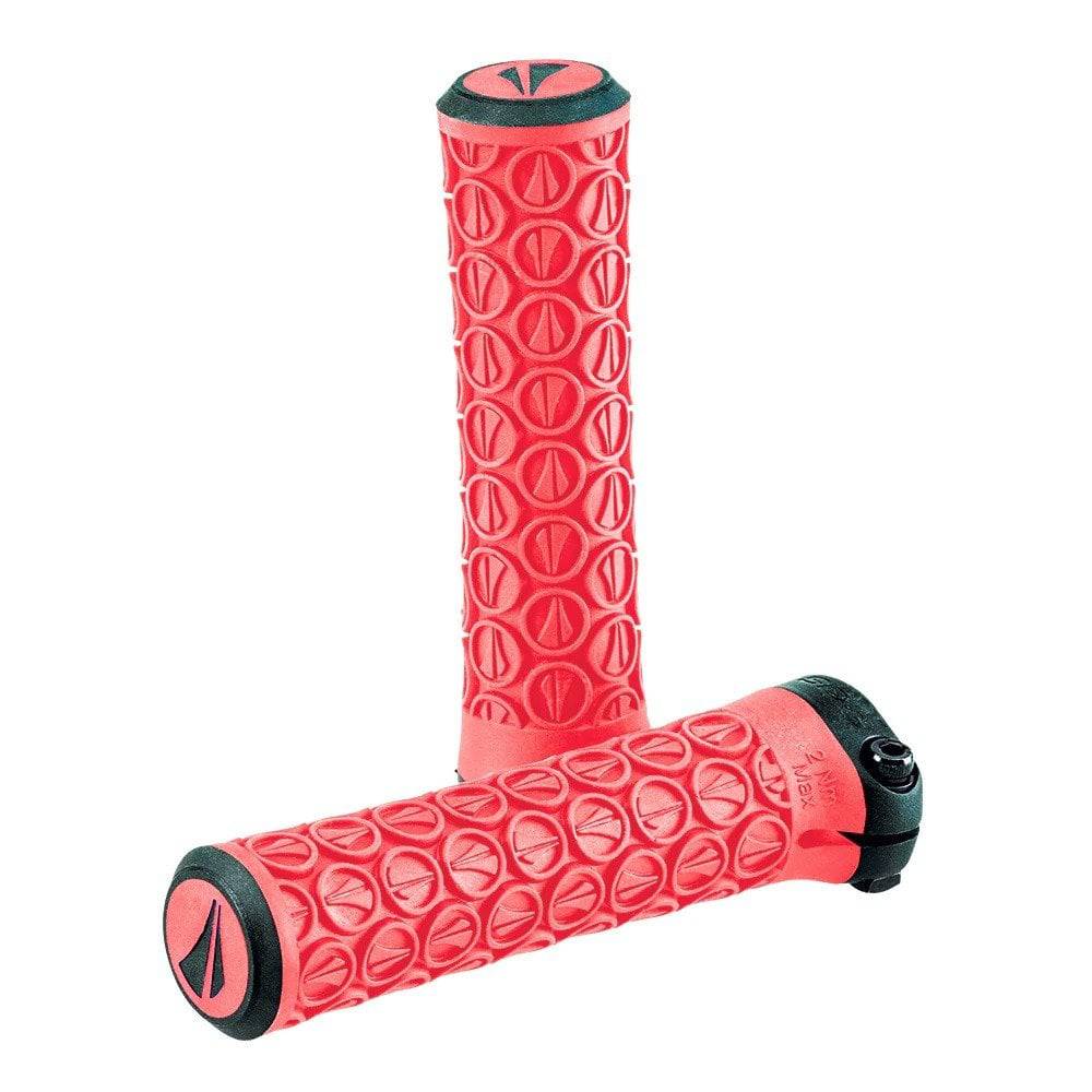 SDG Slater Jr lock-on grips for junior bikes with 19mm bar ends, providing a secure and comfortable grip.