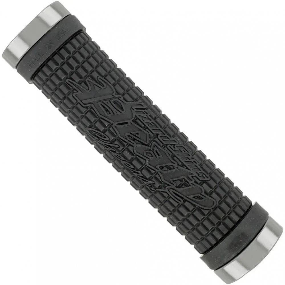 Lizard Skins Dual-Clamp Lock-On MTB and BMX grips with textured surface for improved control and secure handling.