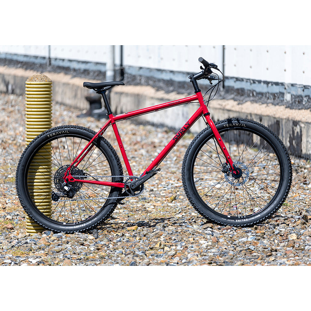 Surly - Bikes/Frames Bridge Club 27.5 - Lingering Cranberry
