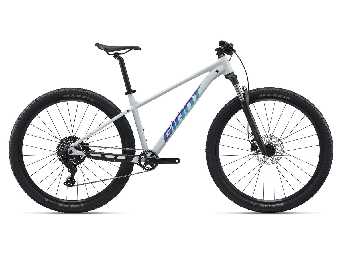 Giant Talon 2 2027 mountain bike with suspension fork and thru-axle hubs, ready for off-road trail riding.