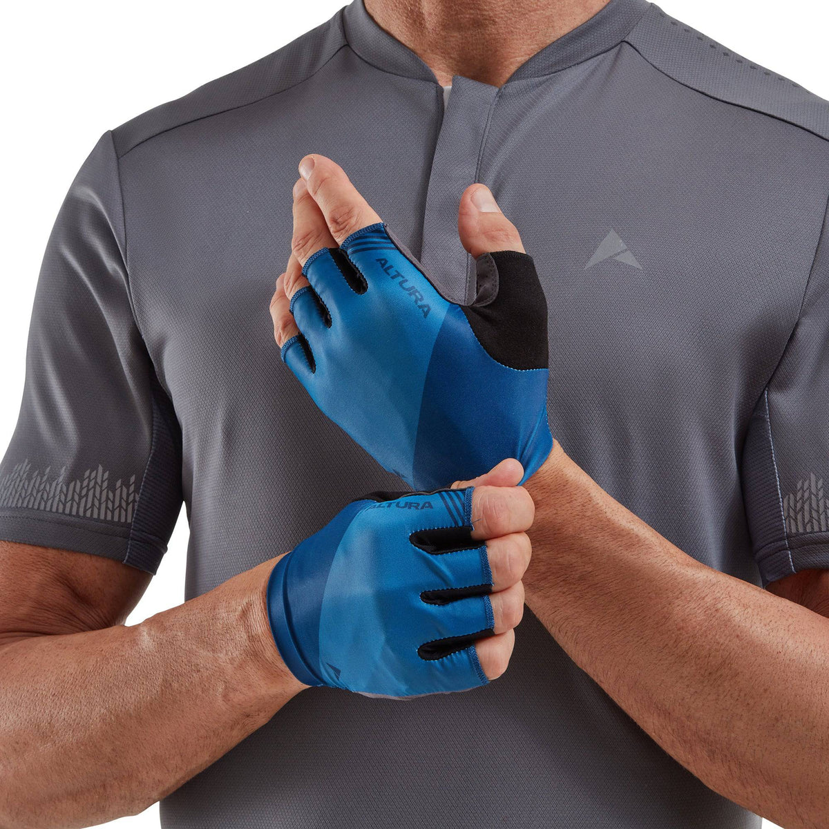 Altura Airstream unisex cycling mitts with breathable fabric and memory foam padding, designed for comfortable biking gloves.