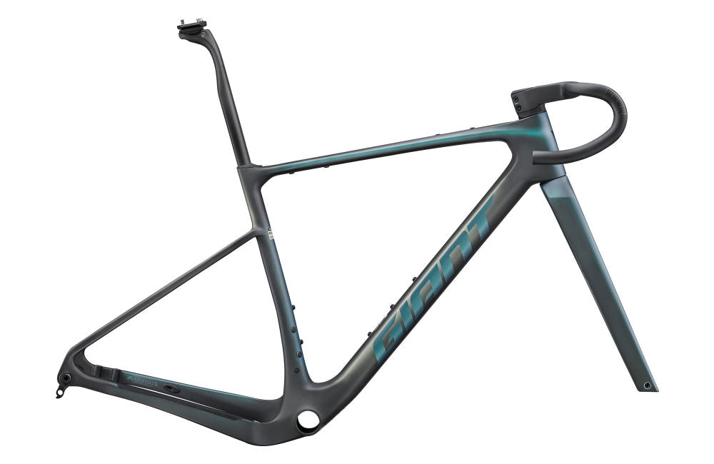 Giant Revolt Advanced SL Frameset 2027