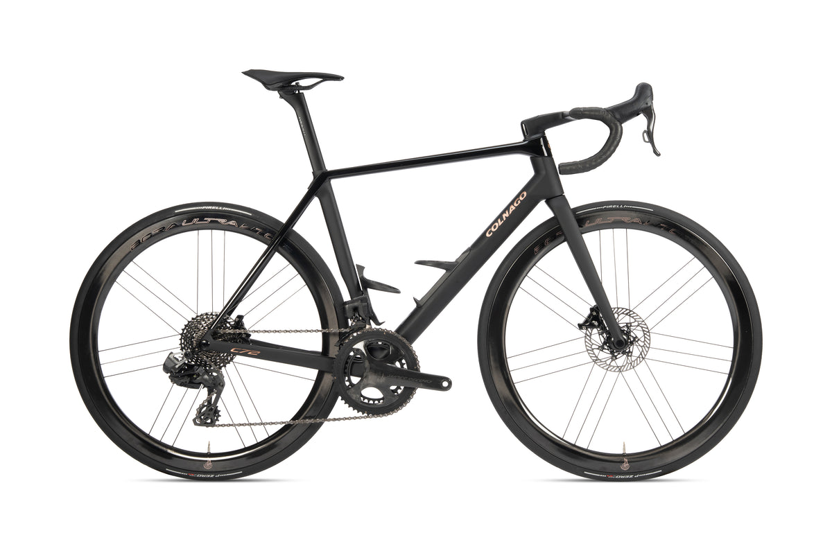 Colnago C72 Disc 2026 carbon road race bike with Shimano Dura Ace Di2 groupset and ENVE SES 4.5 wheels, shown in a studio setting