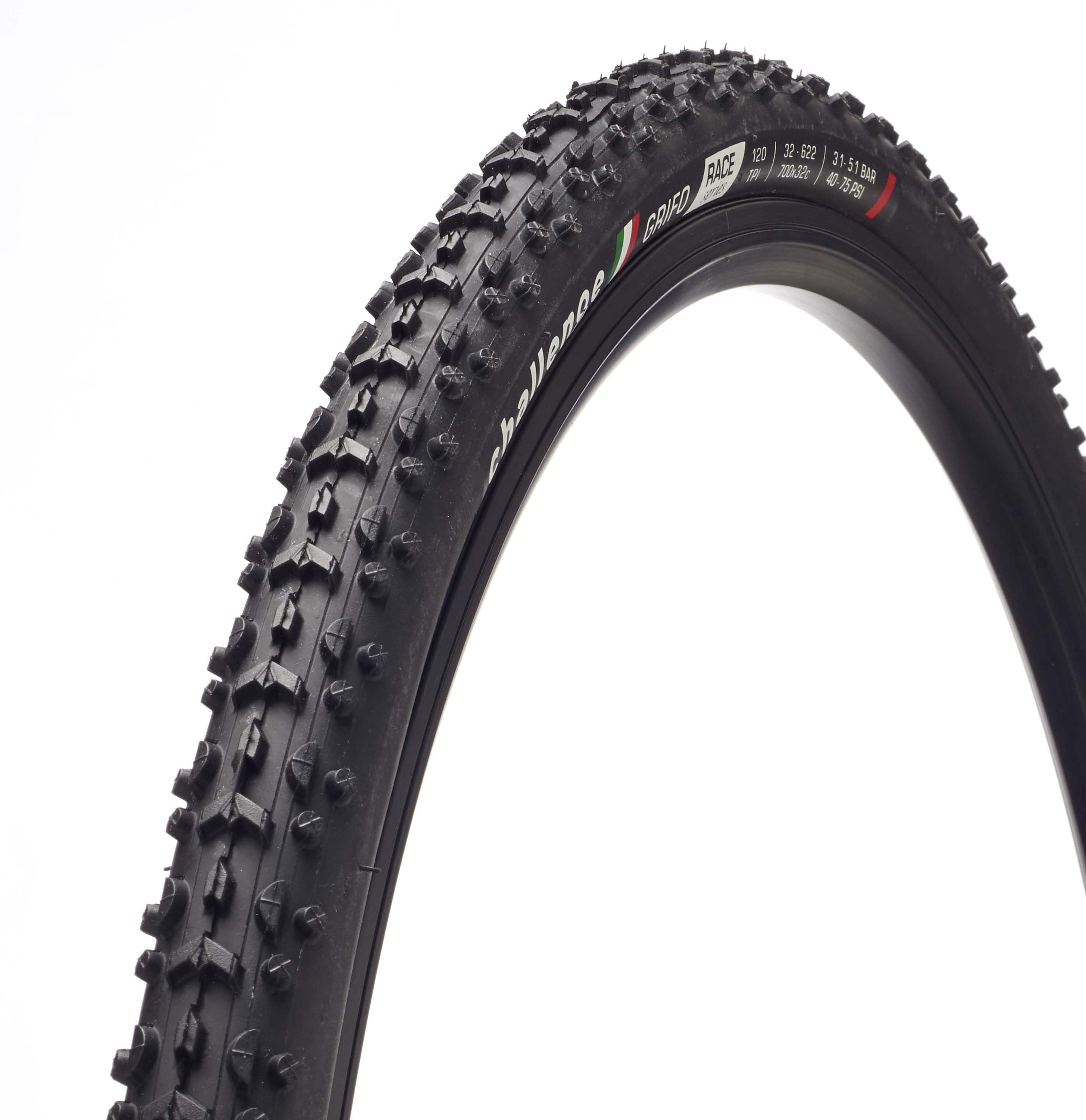 Challenge GRIFO RACE V CL Black 700x33 road bike tyre with 120 TPI for racing and training, shown mounted on a bicycle wheel.