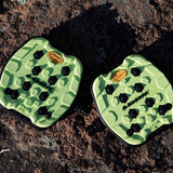 Look Trail Grip Flat Pedals with Activ Grip by Vibram for mountain biking, showing textured platform and durable pedal design.