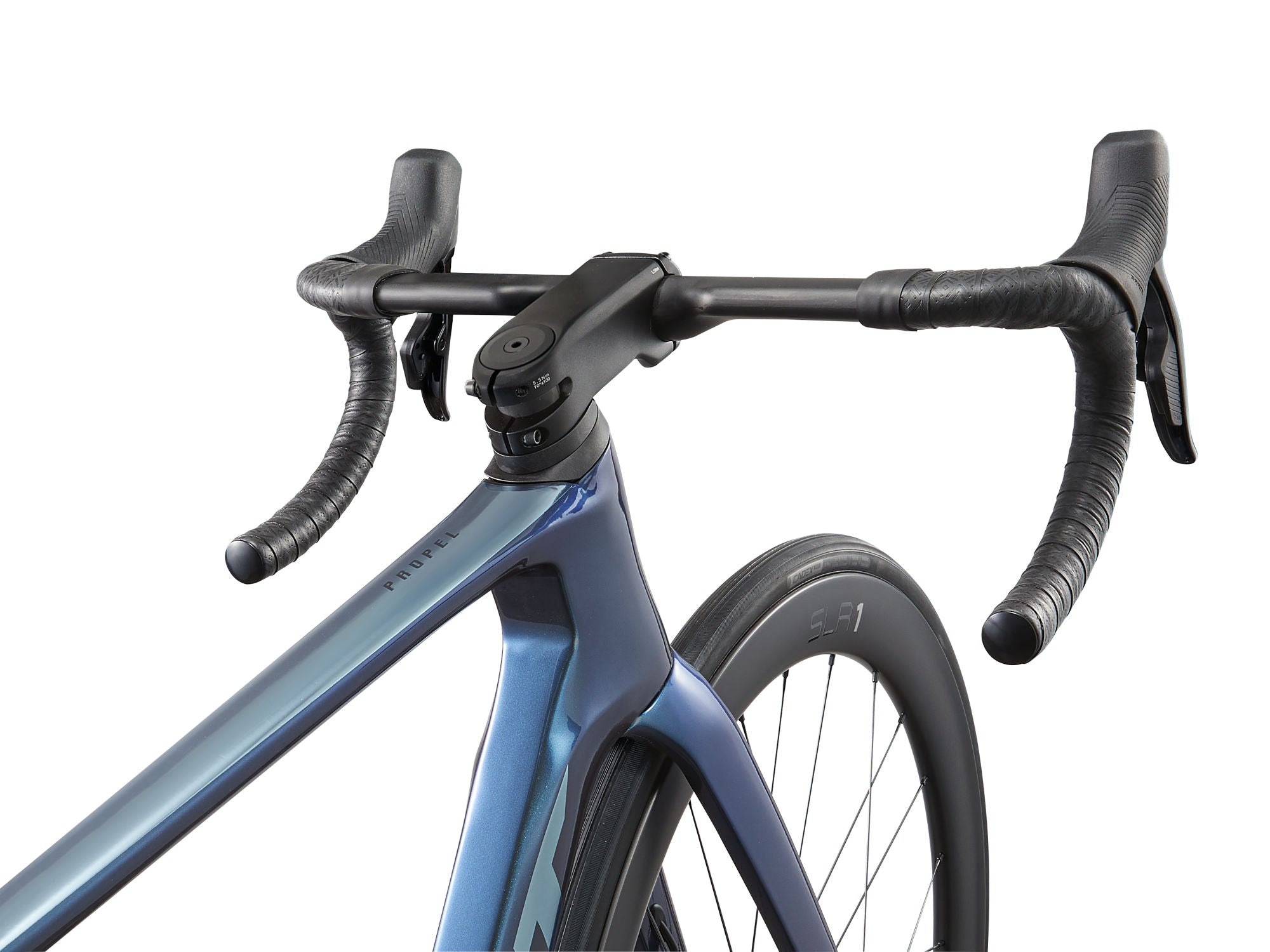 Giant Propel Advanced Pro 0-AXS Road Bike | Swinnerton Cycles