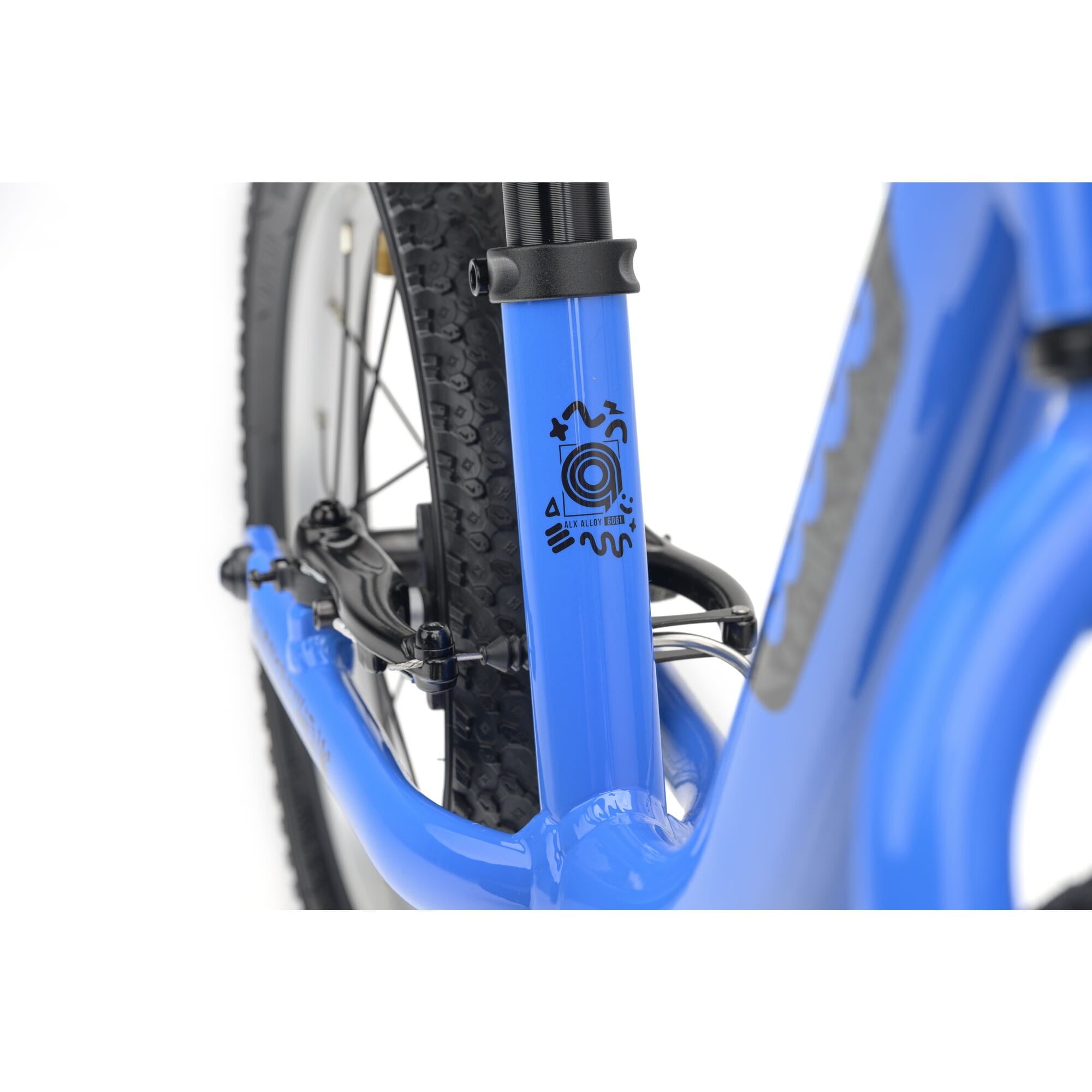 Ridgeback Scoot XL Kids Balance Bike 14-inch blue frame, suitable for beginner riders aged 3 and up, showing detailed view.
