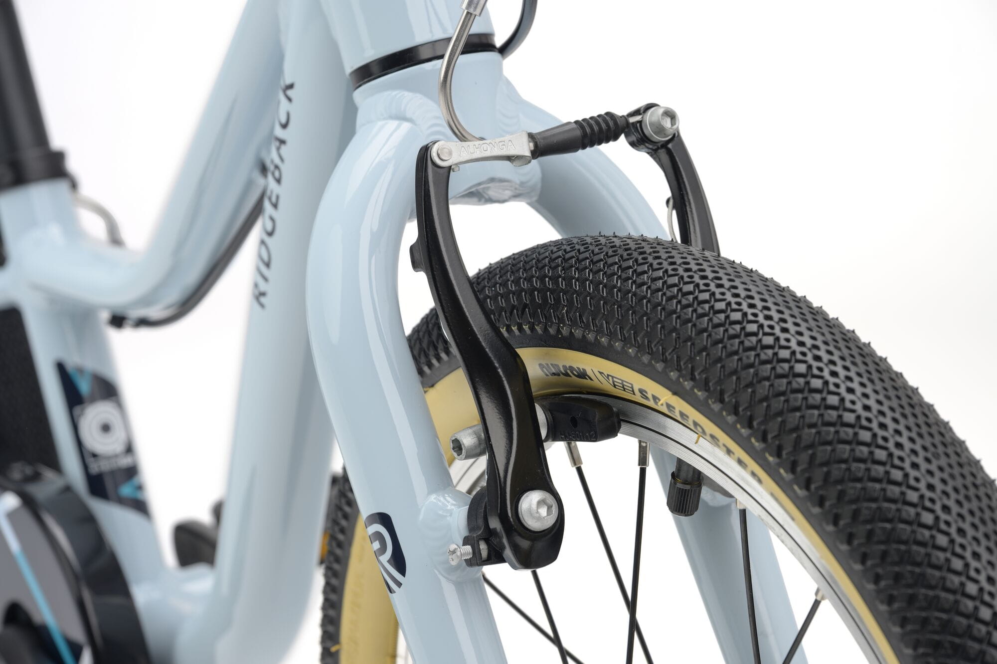 Blue Ridgeback Dimension 16 kids bike for ages 3.5 to 6, lightweight frame with adjustable features, suitable for young children.