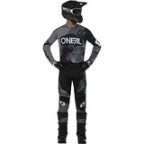 Oneal MAYHEM Covert V.23 MTB jersey in slim fit with sublimated graphics and silicone grip for mountain biking.