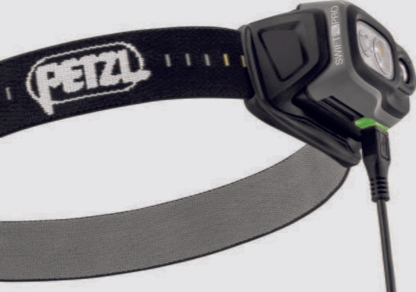 Petzl Headlight - Swift RL Pro 900 Lumen Black One size